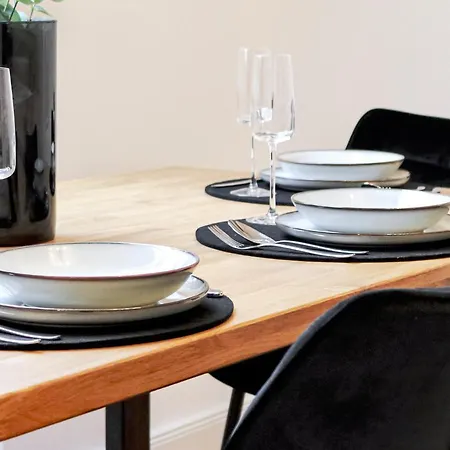 아파트 Lightplace • Design • Boxspring • Kueche • Homeoffice •city Nah