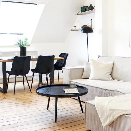 Apartment Lightplace • Design • Boxspring • Kueche • Homeoffice •city Nah *