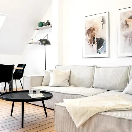 Apartment Lightplace • Design • Boxspring • Kueche • Homeoffice •city Nah *