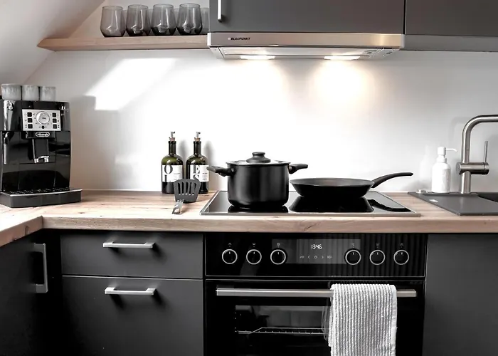 Lightplace • Design • Boxspring • Kueche • Homeoffice •city Nah Apartman Braunschweig